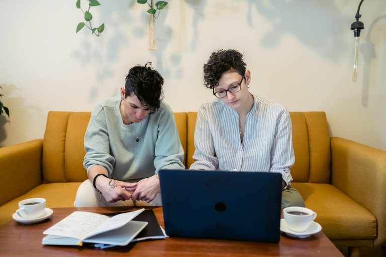 Navigating the Complexities of Modern Relationships: Key Strategies for Lasting Connection - Relationship